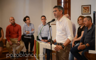 El equipo de gobierno destaca la estabilidad política conseguida en su balance del año