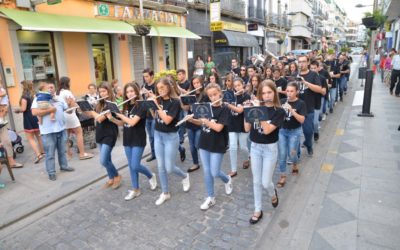 Miles de personas viven la cultura en calles y plazas en la Noche Blanca del Teatro
