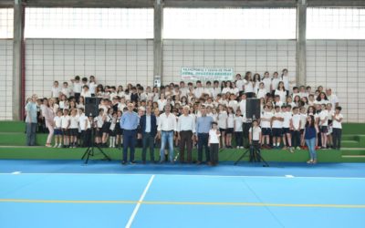El Ayuntamiento de Pozoblanco inaugura las obras de mejora en la pista del pabellón del colegio salesiano