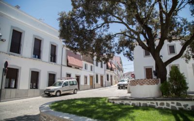 La calle Romo vuelve a estar abierta al tráfico