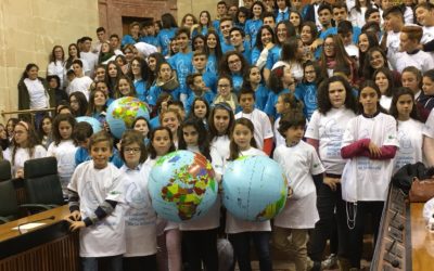 Niños de Pozoblanco en el Parlamento Andaluz para presentar propuestas sobre el cambio climático
