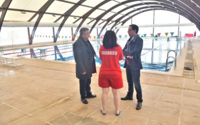 El nuevo clorador salino de la Piscina Municipal ahorrará 100.000 litros de agua a la semana