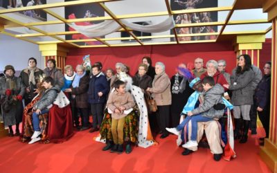 Recepción de los Reyes Magos en el Teatro El Silo