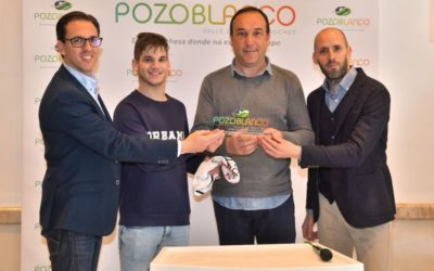El Club Balonmano Pozoblanco recibe el patrocinio de la Marca Pozoblanco