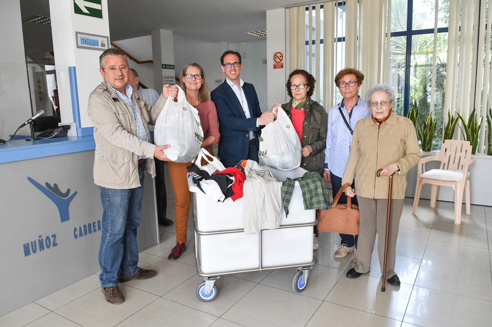 El Ayuntamiento dona a San Vicente de Paúl ropa y calzado por un valor de 600€ 1