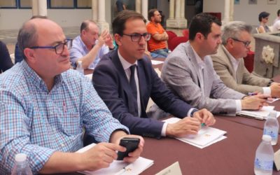 El  Ayuntamiento firma el convenio para la reforma del entorno de la parroquia de San Sebastián