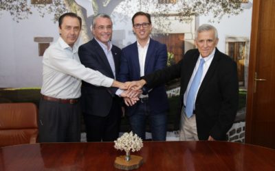 El Ayuntamiento renueva el convenio con Covap y Prode para la replantación de encinas con el programa El Dehesafío