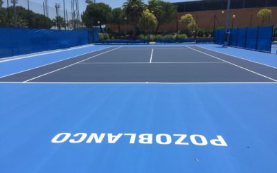 El Ayuntamiento reforma dos pistas de tenis del Polideportivo Municipal