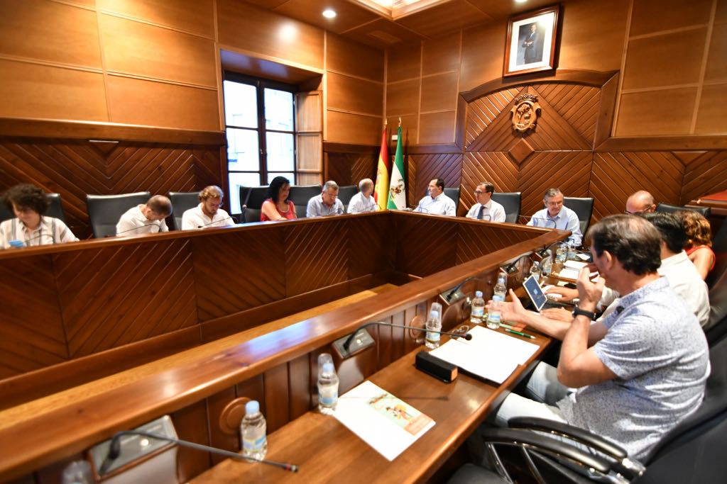 El Pleno concede el servicio de Ayuda a Domicilio en Pozoblanco  por valor de 1,2 millones de € 1