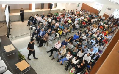 Josef Ajram y Alfonso Alcántara motivan al público de Pozoblanco Inspira con claves para el éxito empresarial y profesional