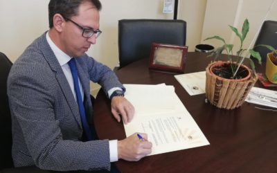 El alcalde firma con la UCO el convenio para que la Cátedra Intergeneracional siga en Pozoblanco