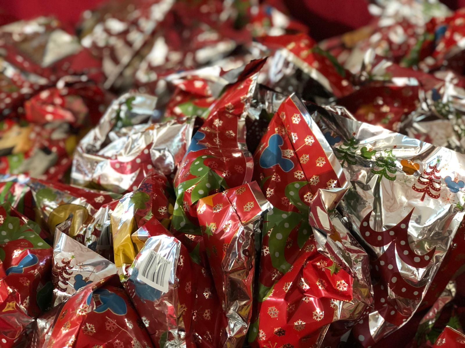 La Cabalgata de los Reyes Magos reparte hoy 4.000 kilos de caramelos en un cortejo que amplía el colorido y la animación  1