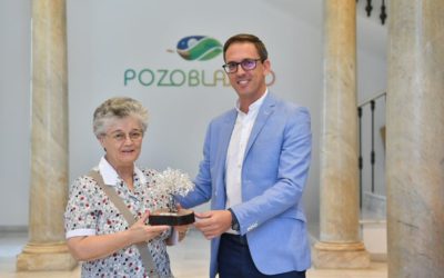 El Ayuntamiento agradece a madre Dolores sus 20 años de dedicación al colegio La Inmaculada de Pozoblanco