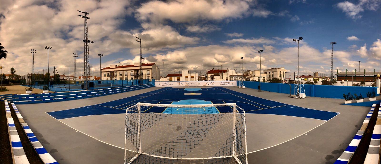 El Ayuntamiento de Pozoblanco finaliza las obras de mejora y modernización de la pista exterior del Polideportivo Municipal 1