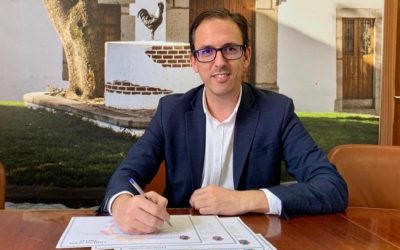 El alcalde firma más de 100 licencias de obras y actividad por valor de 6 millones de euros desde el inicio del Estado de Alarma