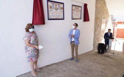 Pozoblanco dedica dos azulejos conmemorativos a los toreros Ignacio Sánchez Mejías y El Cordobés