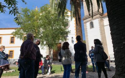 Una veintena de turistas recorren Pozoblanco en una visita impulsada por el Ayuntamiento y el Club Patrimonio         