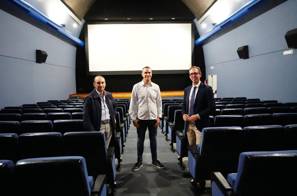 El Ayuntamiento de Pozoblanco firma una nueva concesión del Cine Pósito por un periodo de 16 años